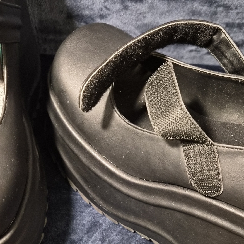 Demonia Gray Platform Mary Jane Shoes - Picture 3 of 6